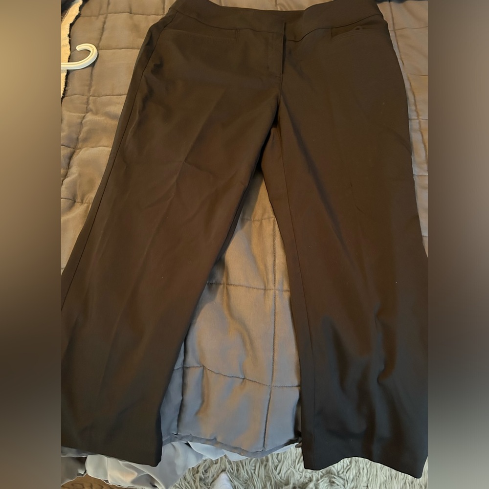 PGA Tour golf capris